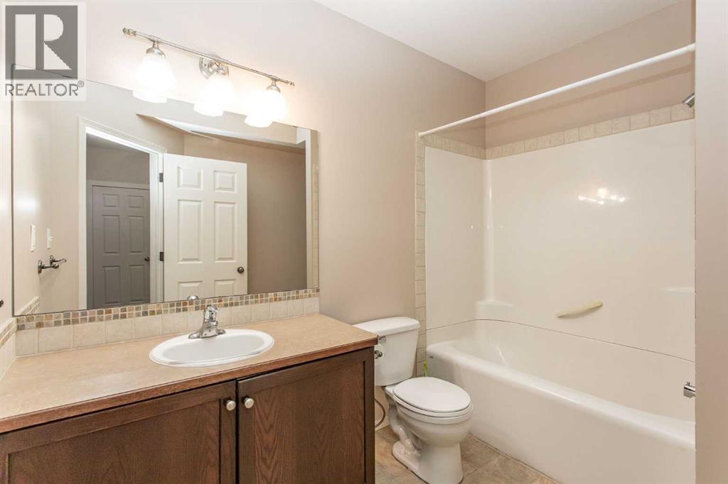 109 Inglewood Drive, Red Deer, Alberta  T4R 0B2 - Photo 19 - A2314171