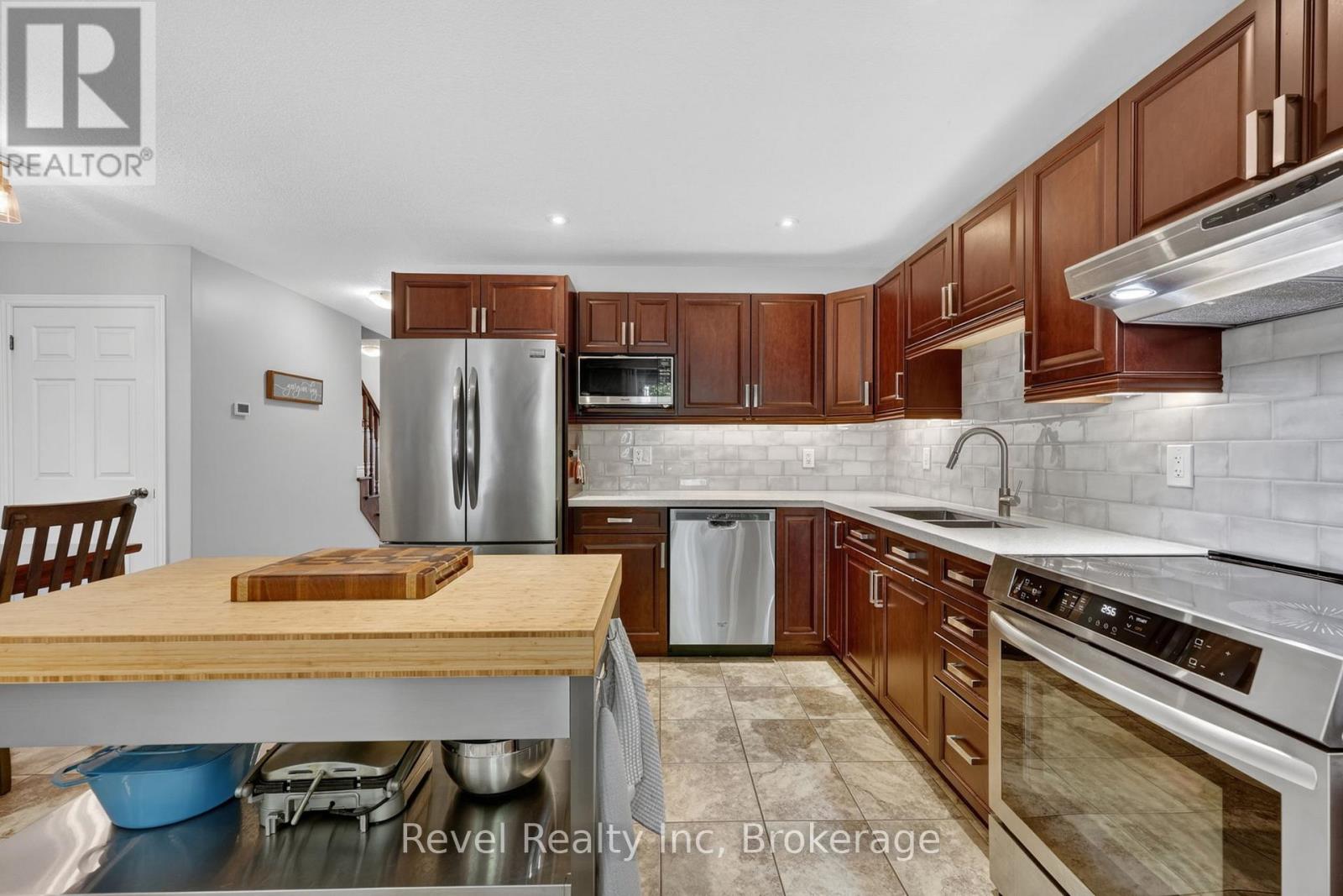 1038 Cook Drive, Midland, Ontario  L4R 0E4 - Photo 5 - S13214220