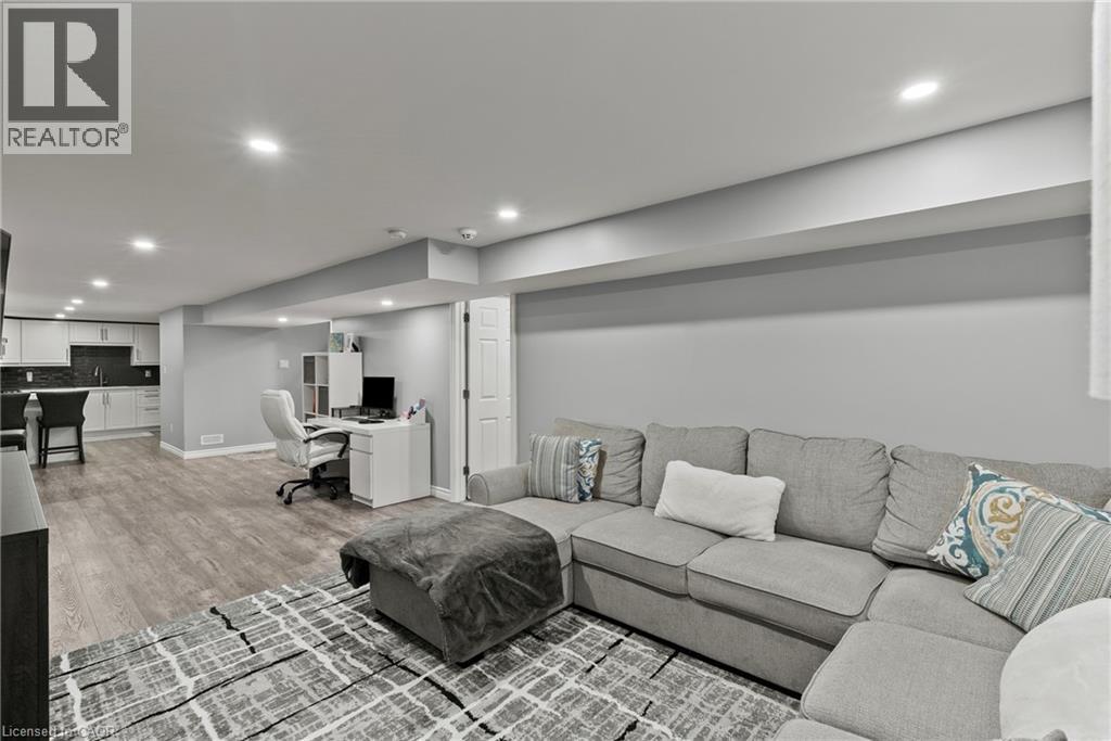 104 Fiona Crescent, Hamilton, Ontario  L9C 6P4 - Photo 23 - 40834748