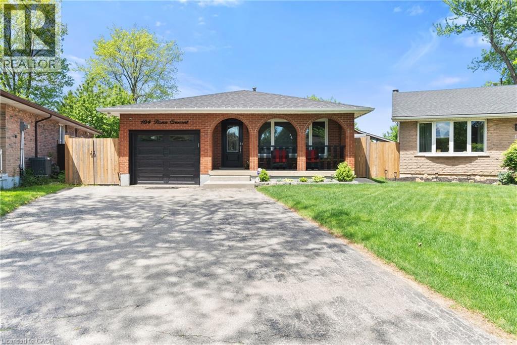 104 Fiona Crescent, Hamilton, Ontario  L9C 6P4 - Photo 1 - 40834748