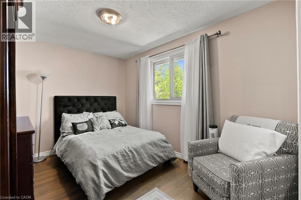 104 Fiona Crescent, Hamilton, Ontario  L9C 6P4 - Photo 15 - 40834748