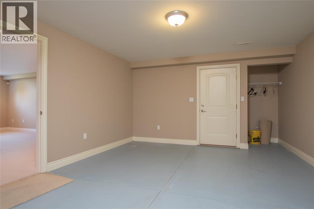 748 Norman Street West, Plympton-Wyoming, Ontario  N0N 1T0 - Photo 22 - 26011721