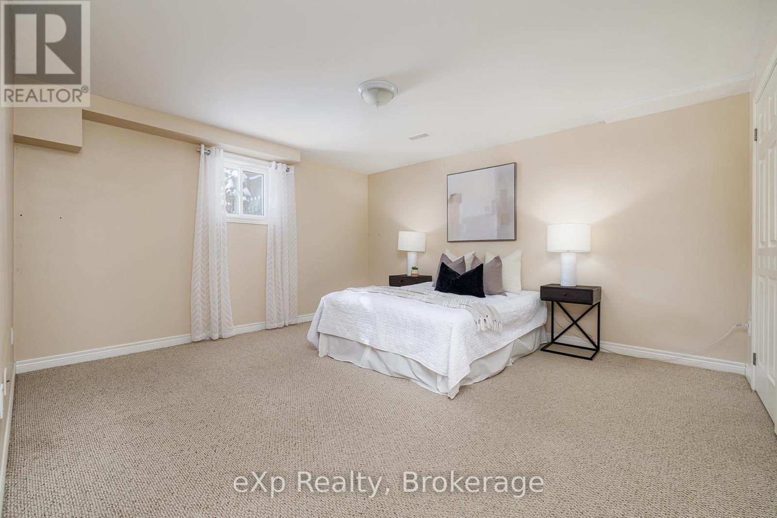 79 Ann Street, Hamilton, Ontario  L9H 5R2 - Photo 22 - X13214194