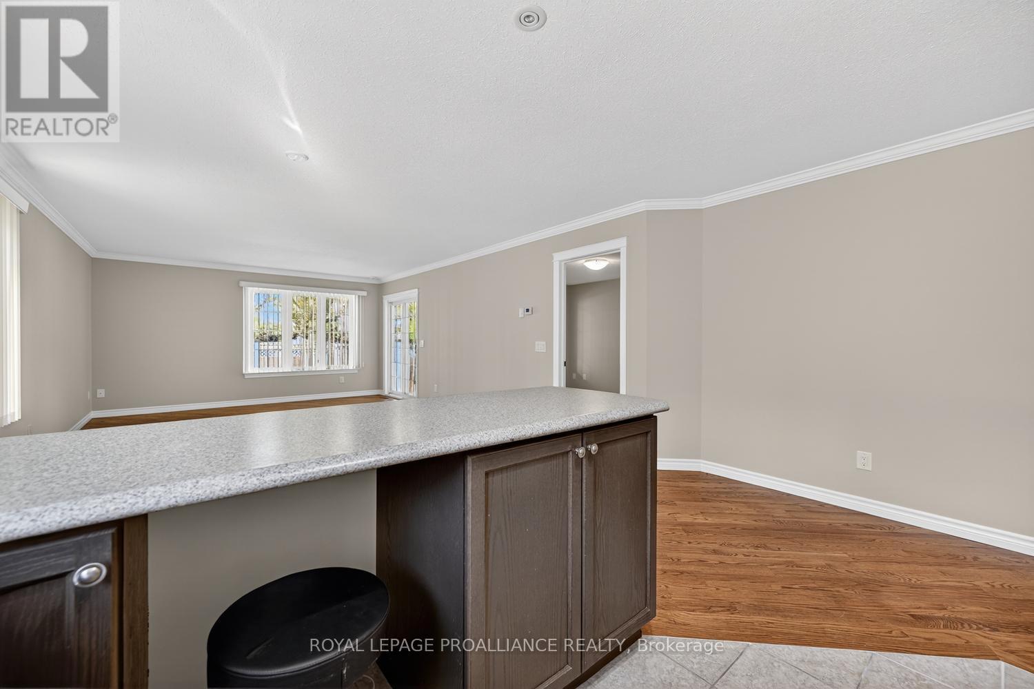 157 Steacy Gardens E, Brockville, Ontario  K6V 0B5 - Photo 9 - X13209766