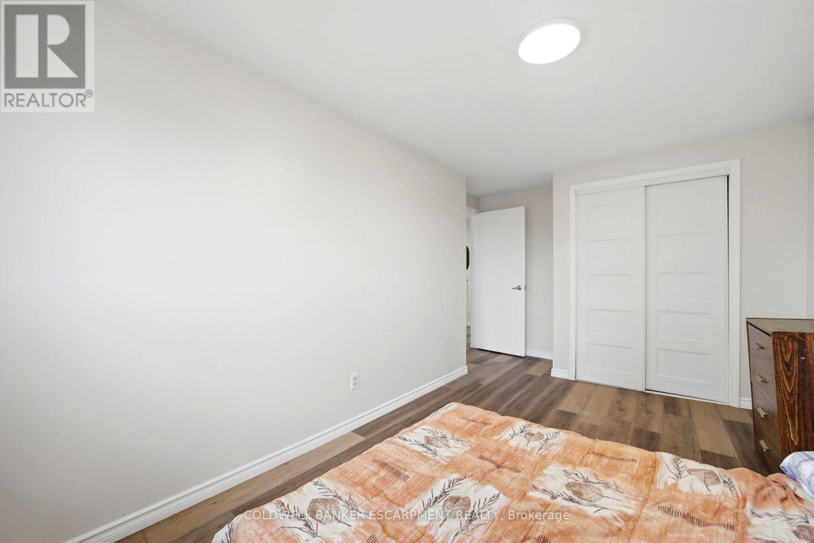 24 Lincoln Court E, Brampton, Ontario  L6T 3Z2 - Photo 29 - W13076556
