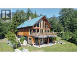 325 EAST WILSON CREEK  E Road, Rosebery, British Columbia
