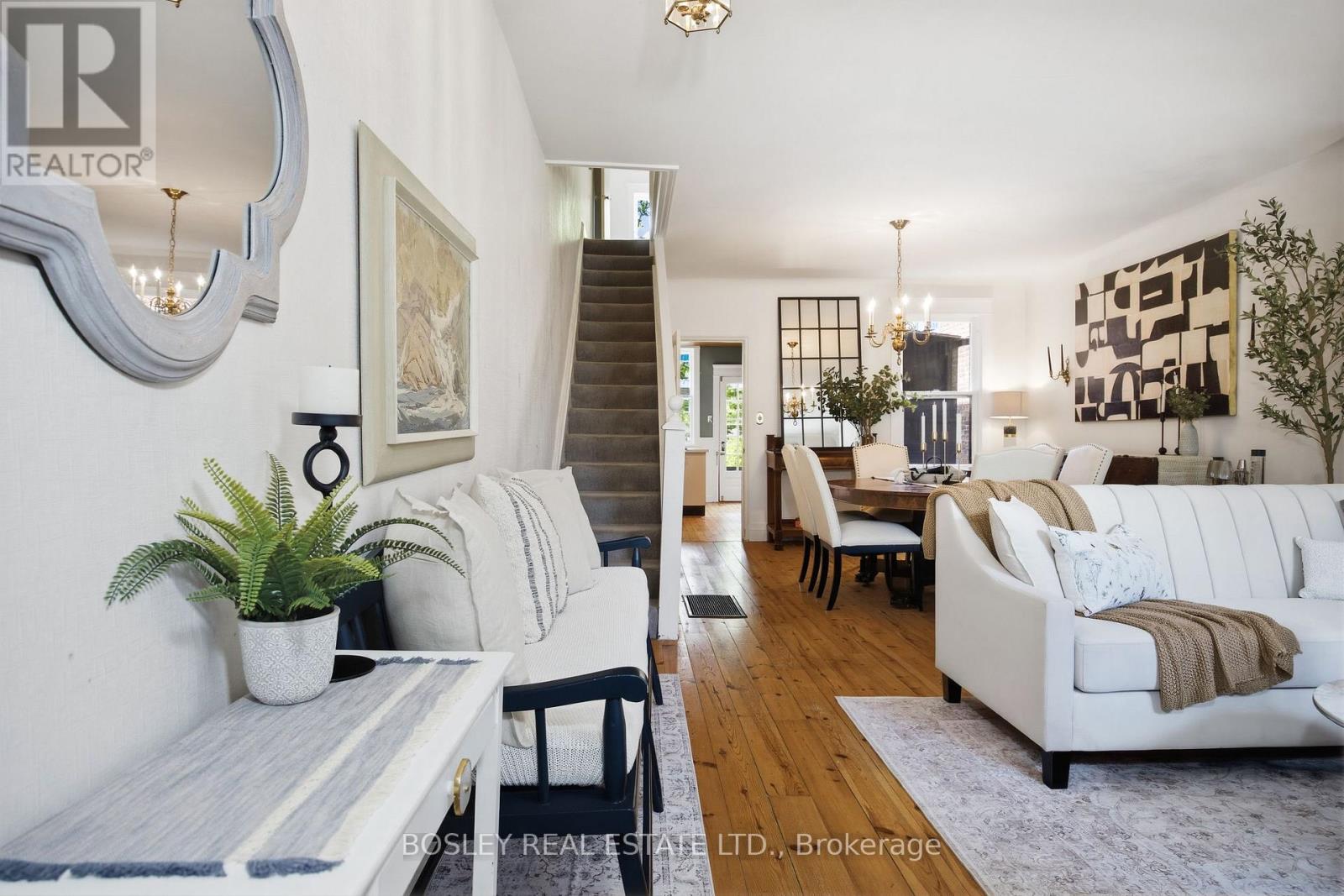 44 Birch Avenue, Toronto, Ontario  M4V 1C8 - Photo 5 - C13214026
