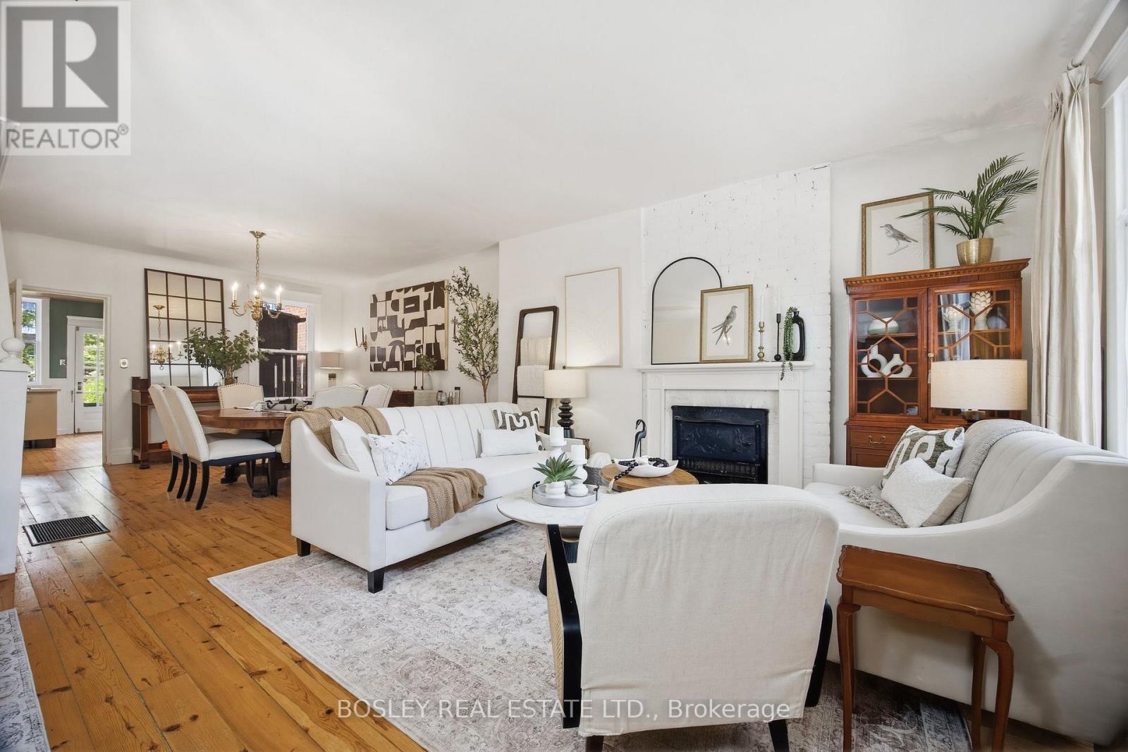 44 Birch Avenue, Toronto, Ontario  M4V 1C8 - Photo 8 - C13214026