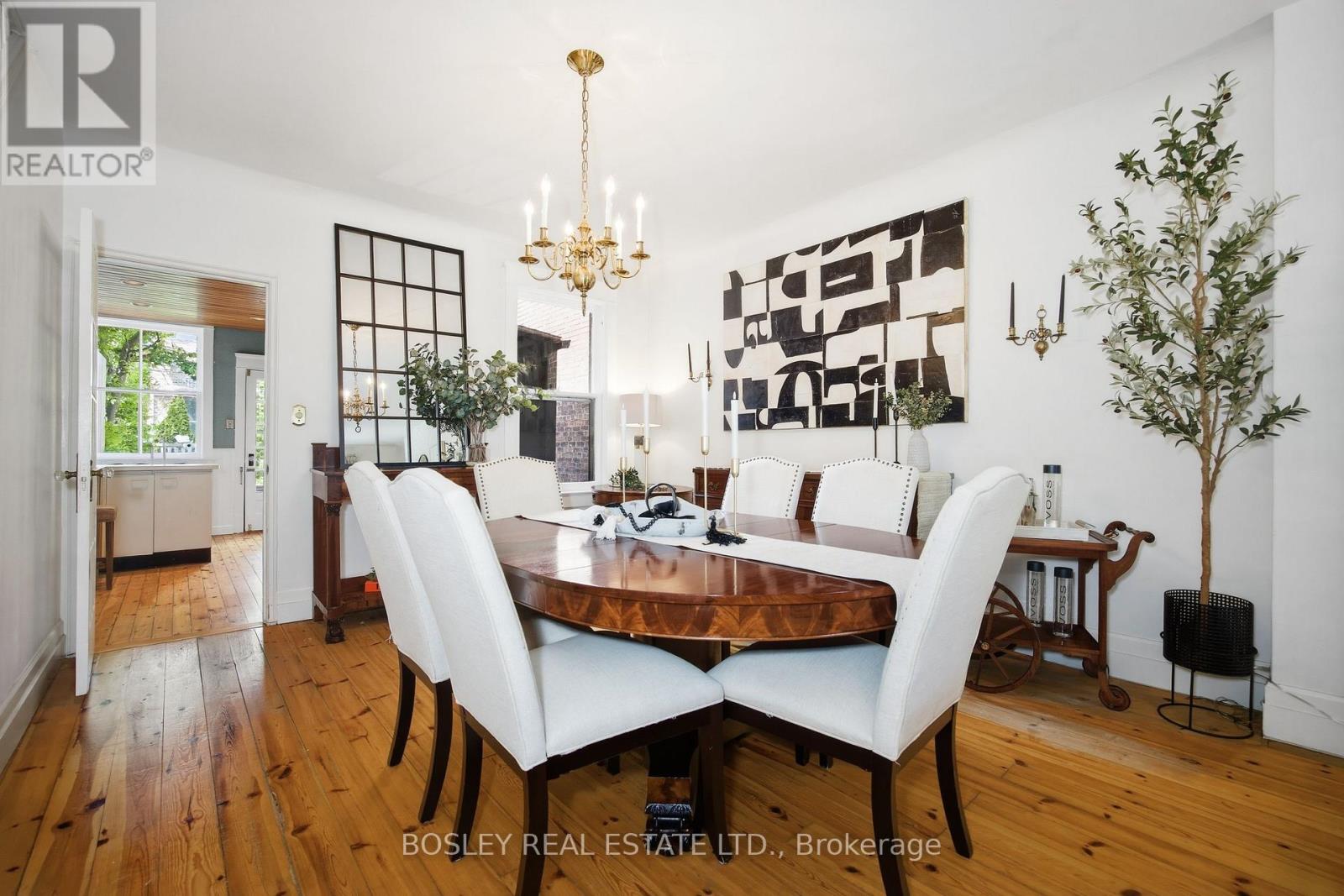 44 Birch Avenue, Toronto, Ontario  M4V 1C8 - Photo 9 - C13214026
