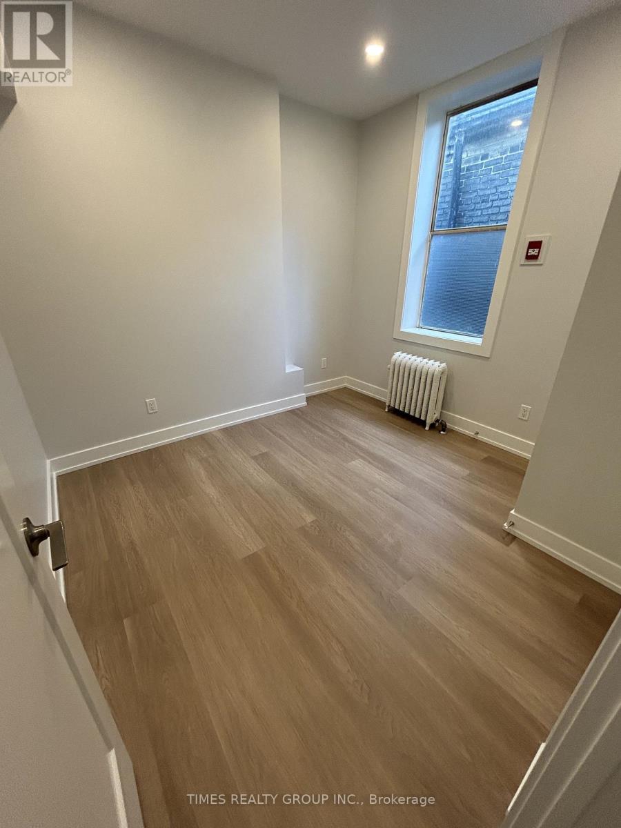 10 - 592 Church Street, Toronto, Ontario  M4Y 2E5 - Photo 11 - C13214060