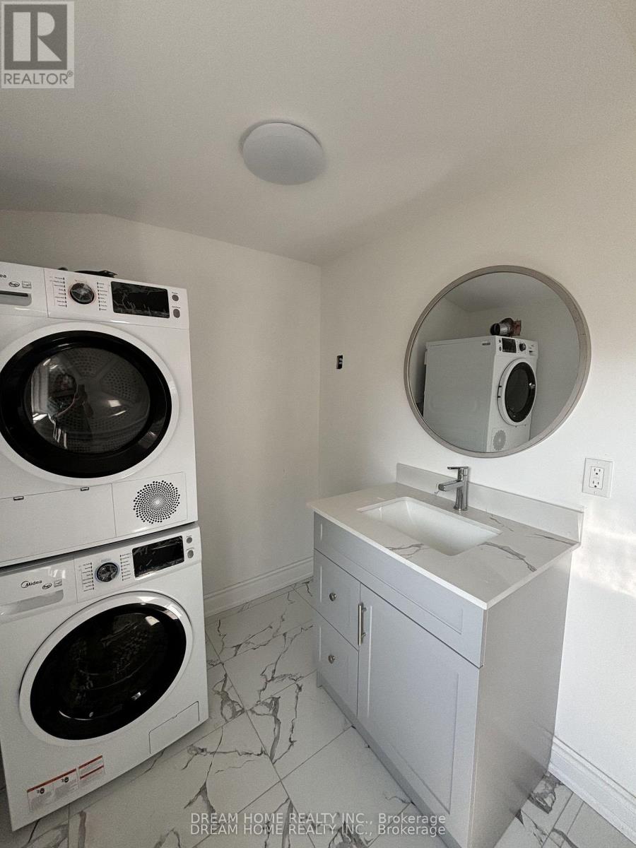 201 - 262 Clinton Street, Toronto, Ontario  M6G 2Y6 - Photo 7 - C13214094