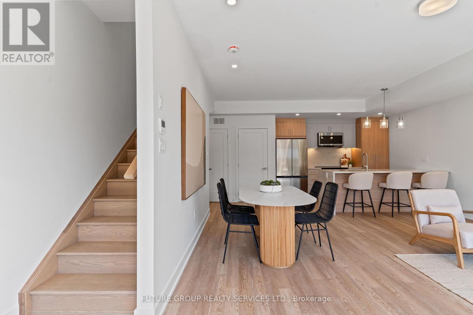 Unit 4 - 86 Kenwood Avenue, Toronto, Ontario  M6C 2S2 - Photo 10 - C13214132