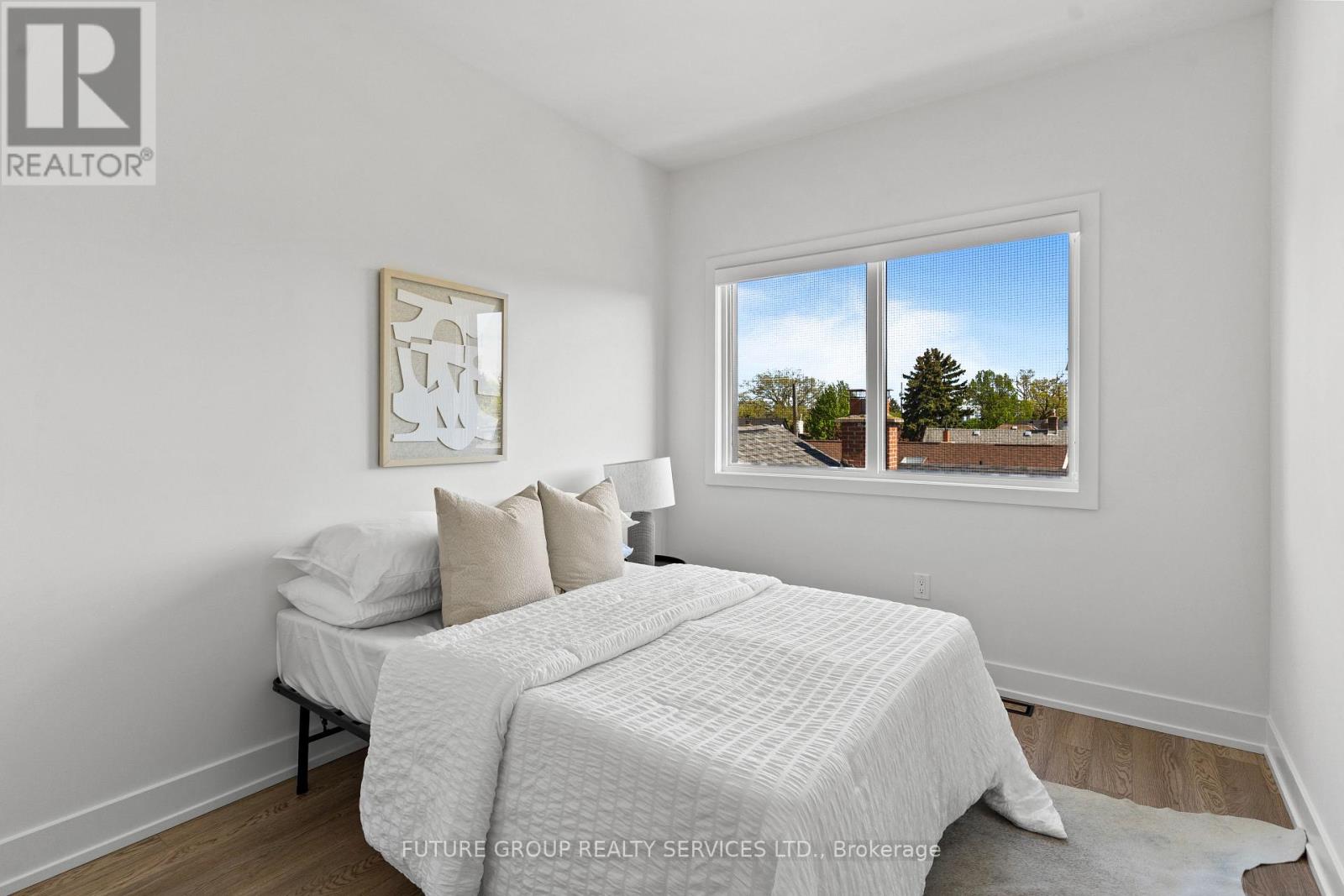 Unit 4 - 86 Kenwood Avenue, Toronto, Ontario  M6C 2S2 - Photo 20 - C13214132