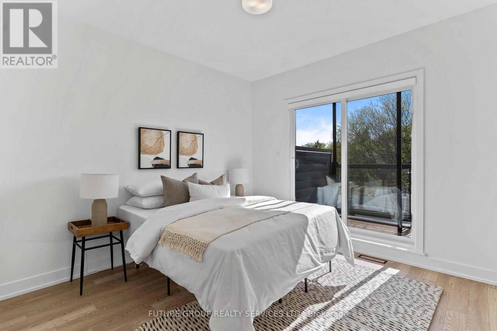 Unit 4 - 86 Kenwood Avenue, Toronto, Ontario  M6C 2S2 - Photo 33 - C13214132