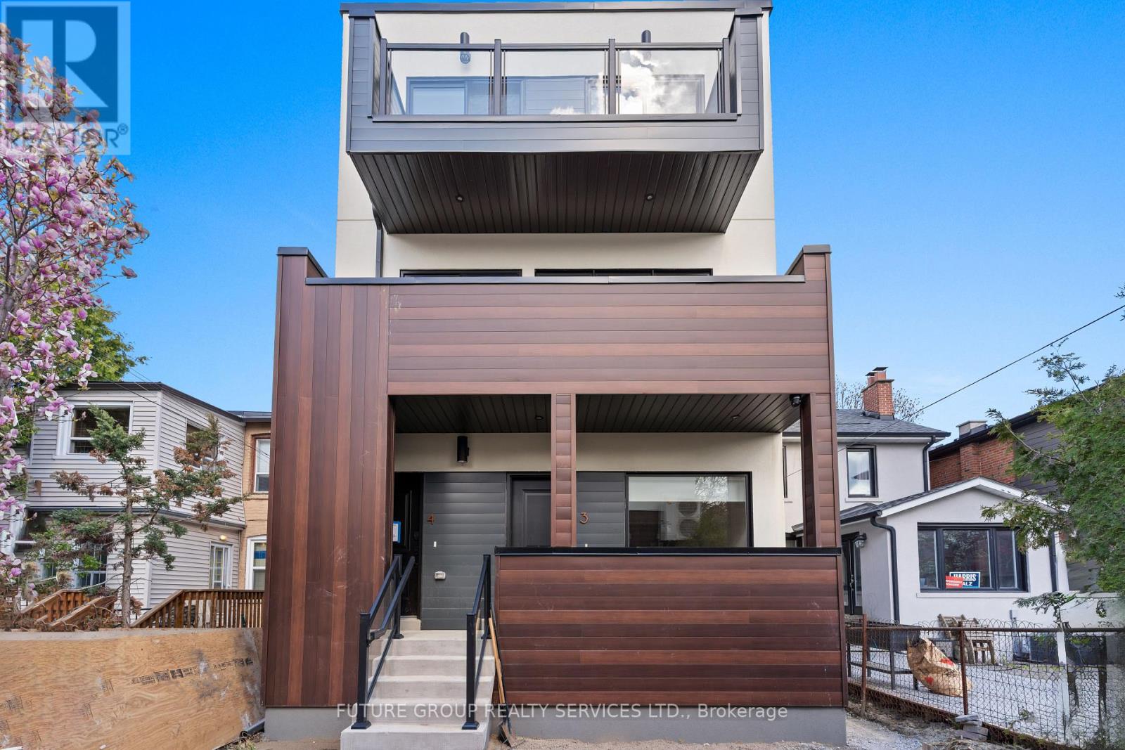 Unit 4 - 86 Kenwood Avenue, Toronto, Ontario  M6C 2S2 - Photo 44 - C13214132