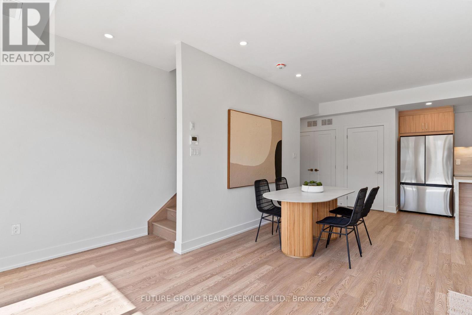 Unit 4 - 86 Kenwood Avenue, Toronto, Ontario  M6C 2S2 - Photo 9 - C13214132