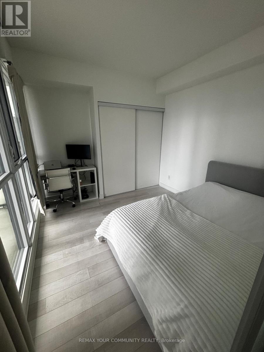 2102 - 290 Adelaide Street W, Toronto, Ontario  M5V 0P3 - Photo 6 - C13214228
