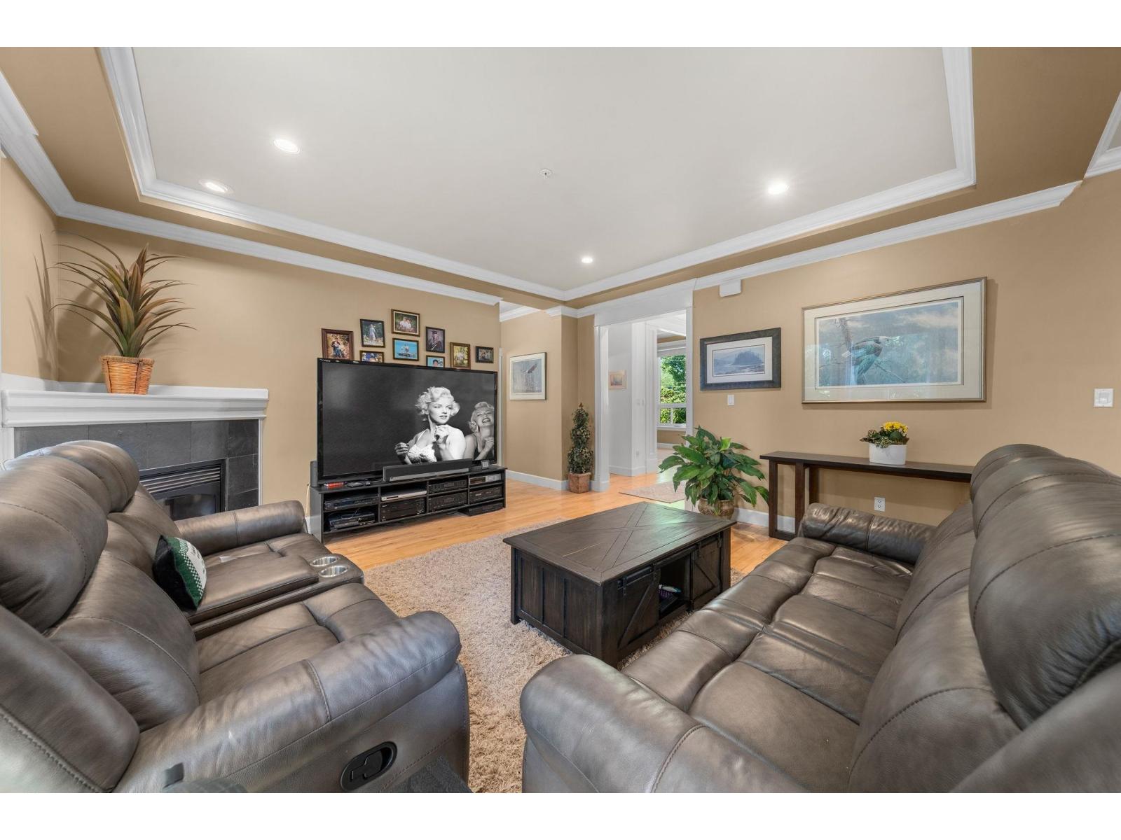 1328 Stevens Street, White Rock, British Columbia  V4B 4Y1 - Photo 12 - R3128791