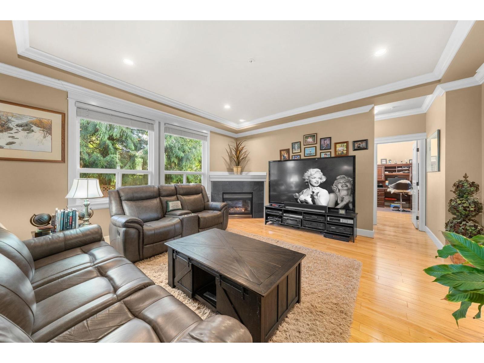 1328 Stevens Street, White Rock, British Columbia  V4B 4Y1 - Photo 11 - R3128791
