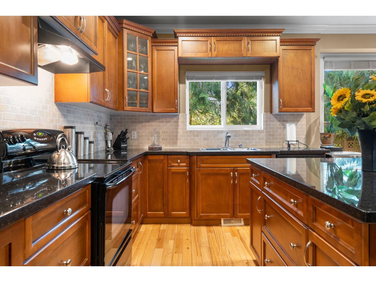 1328 Stevens Street, White Rock, British Columbia  V4B 4Y1 - Photo 19 - R3128791