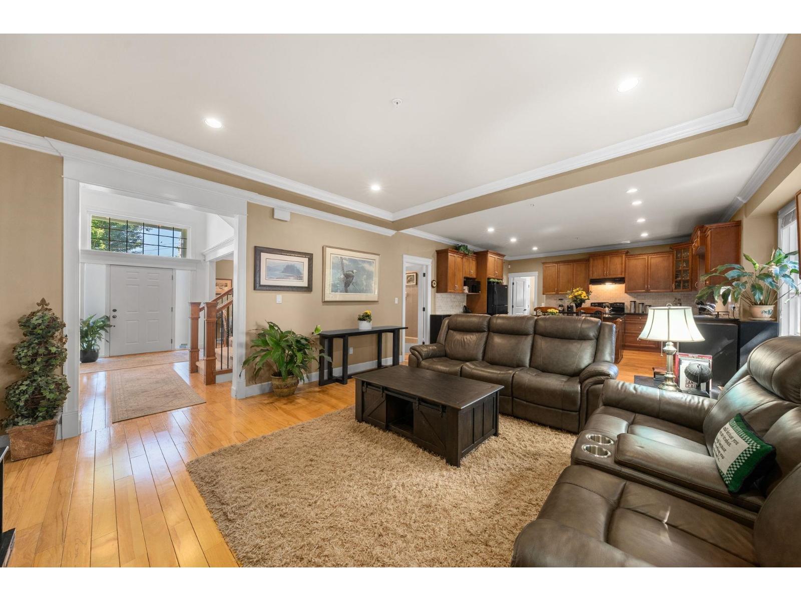 1328 Stevens Street, White Rock, British Columbia  V4B 4Y1 - Photo 10 - R3128791