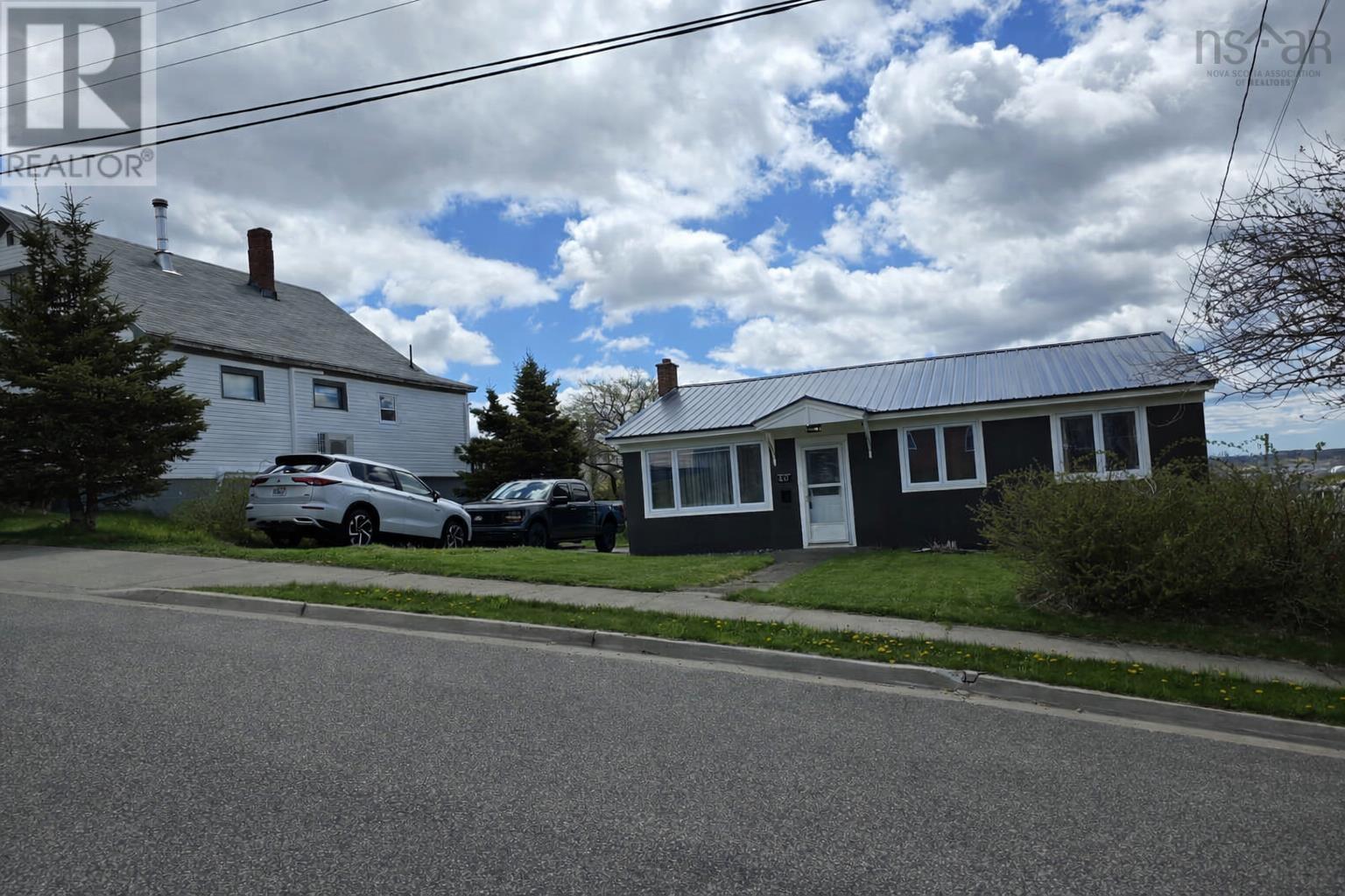 40 Breton Street, Sydney, Nova Scotia