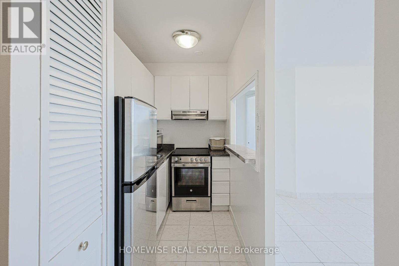 703 - 485 Kingston Road, Toronto, Ontario  M4L 1V6 - Photo 10 - E13214238