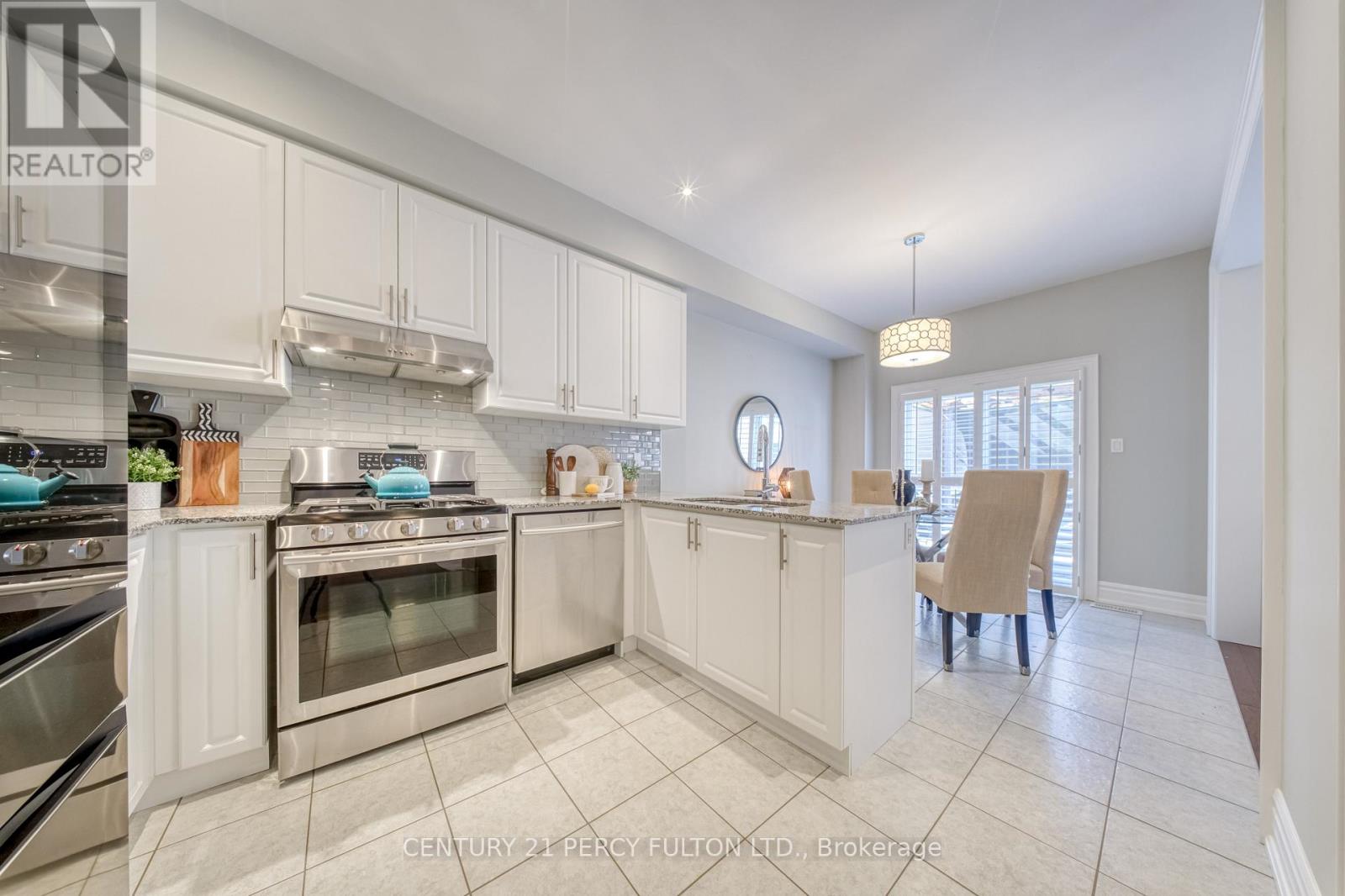 1564 Brandy Court, Pickering, Ontario  L1X 0C8 - Photo 10 - E13214256