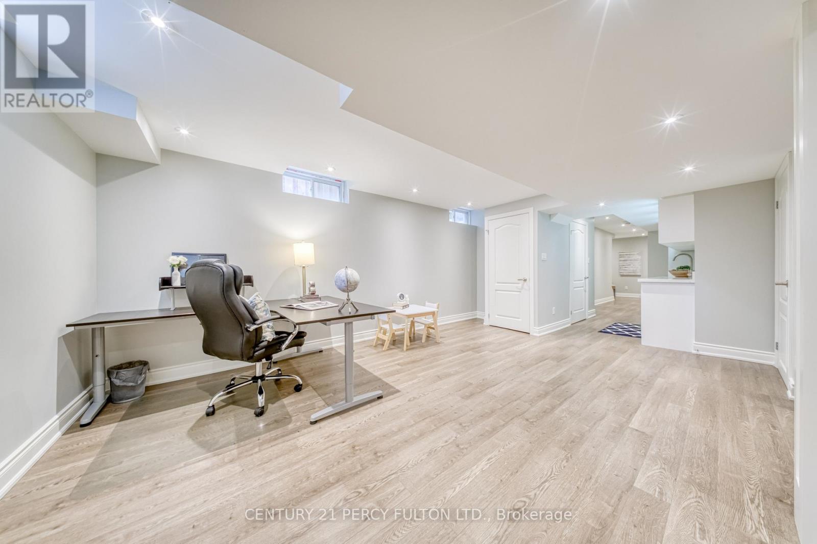 1564 Brandy Court, Pickering, Ontario  L1X 0C8 - Photo 34 - E13214256
