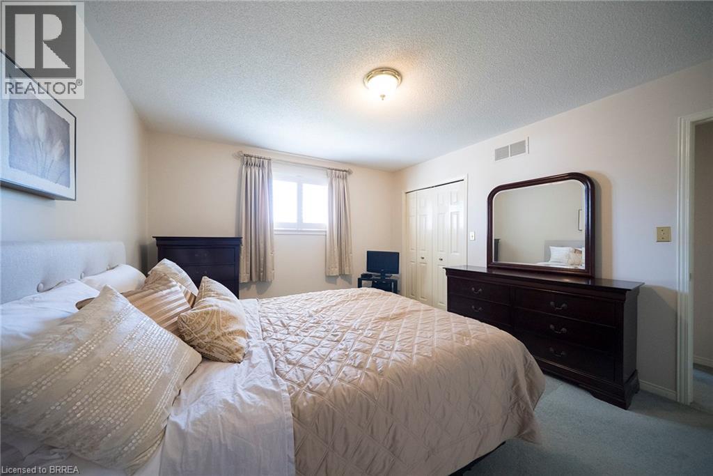 23 Trillium Way, Brantford, Ontario  N3R 7T7 - Photo 11 - 40833812