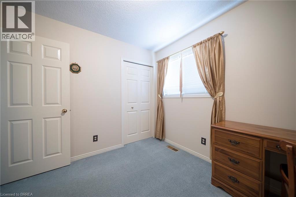 23 Trillium Way, Brantford, Ontario  N3R 7T7 - Photo 20 - 40833812