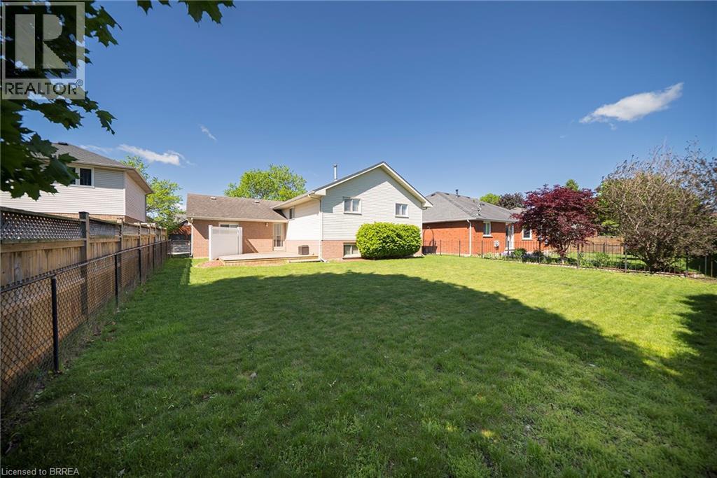 23 Trillium Way, Brantford, Ontario  N3R 7T7 - Photo 33 - 40833812