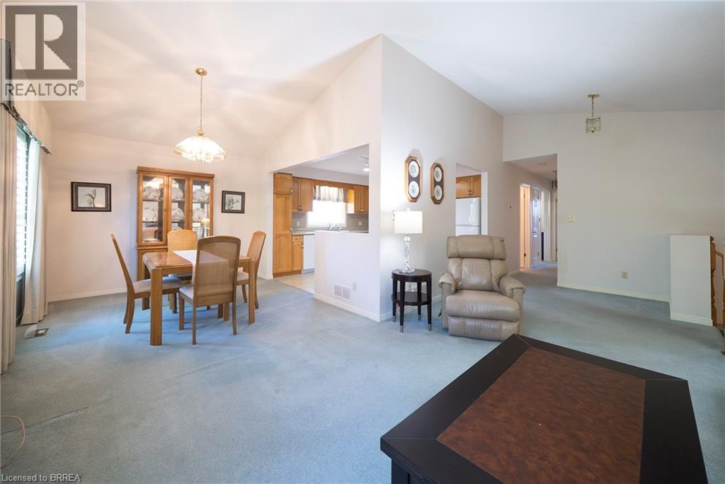 23 Trillium Way, Brantford, Ontario  N3R 7T7 - Photo 6 - 40833812