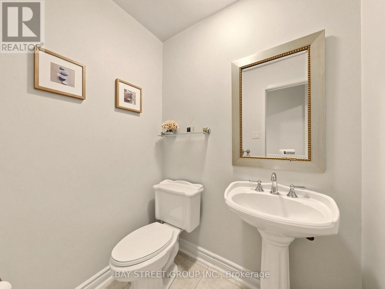 46 Valleyview Road, Markham, Ontario  L3T 6Y9 - Photo 13 - N13214054