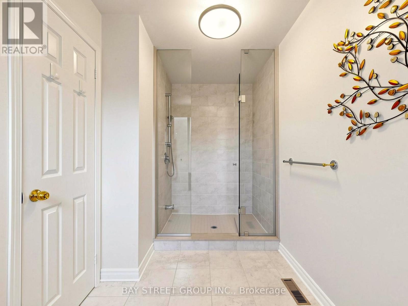 46 Valleyview Road, Markham, Ontario  L3T 6Y9 - Photo 20 - N13214054