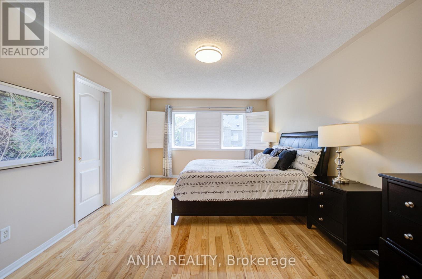 174 Goldenwood Crescent, Markham, Ontario  L6E 1L8 - Photo 20 - N13214058