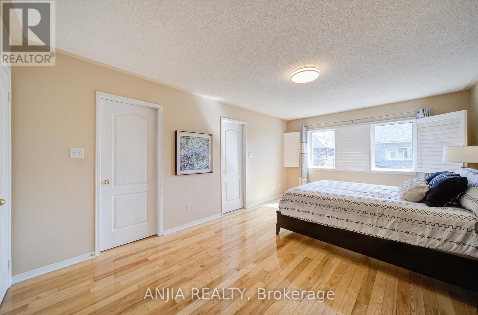 174 Goldenwood Crescent, Markham, Ontario  L6E 1L8 - Photo 25 - N13214058