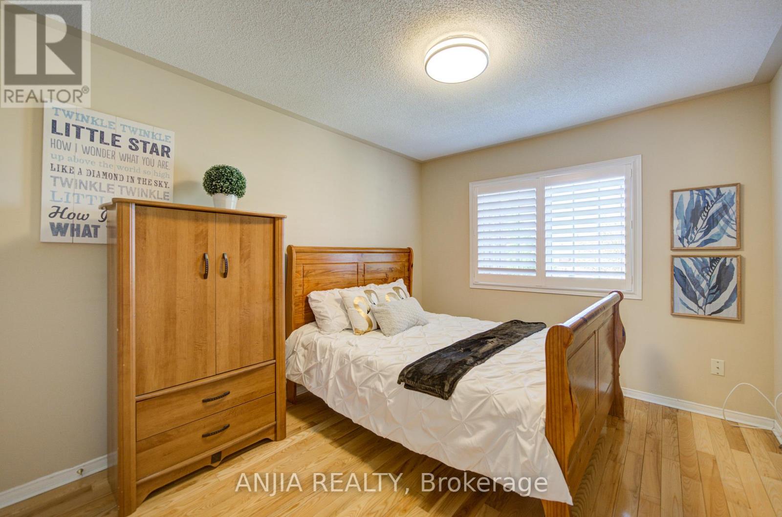 174 Goldenwood Crescent, Markham, Ontario  L6E 1L8 - Photo 33 - N13214058