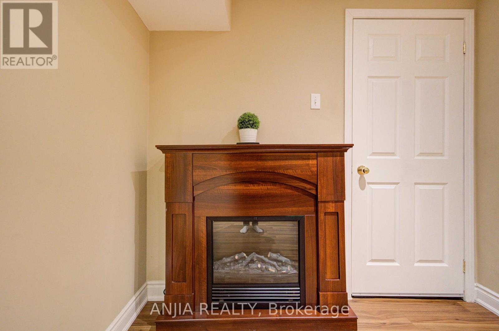 174 Goldenwood Crescent, Markham, Ontario  L6E 1L8 - Photo 39 - N13214058