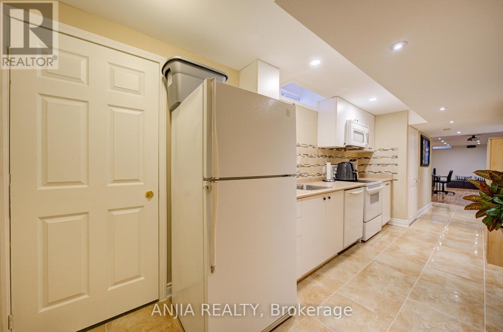 174 Goldenwood Crescent, Markham, Ontario  L6E 1L8 - Photo 42 - N13214058
