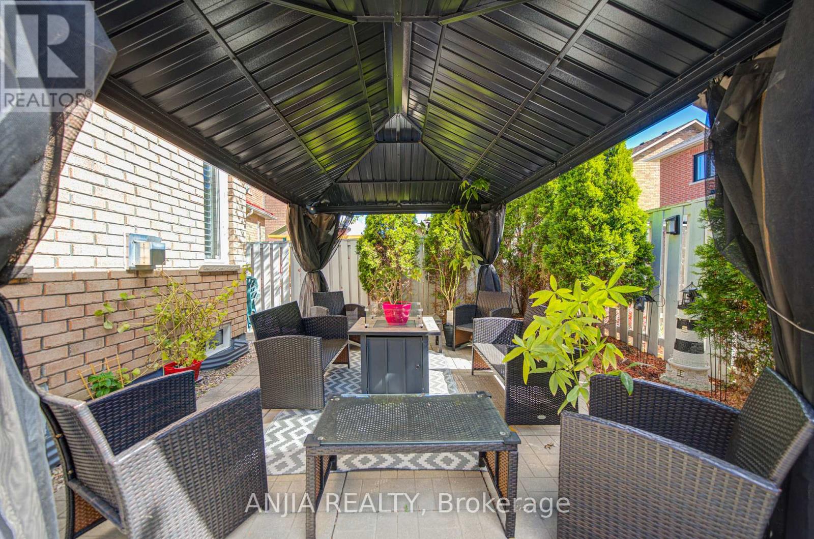 174 Goldenwood Crescent, Markham, Ontario  L6E 1L8 - Photo 46 - N13214058