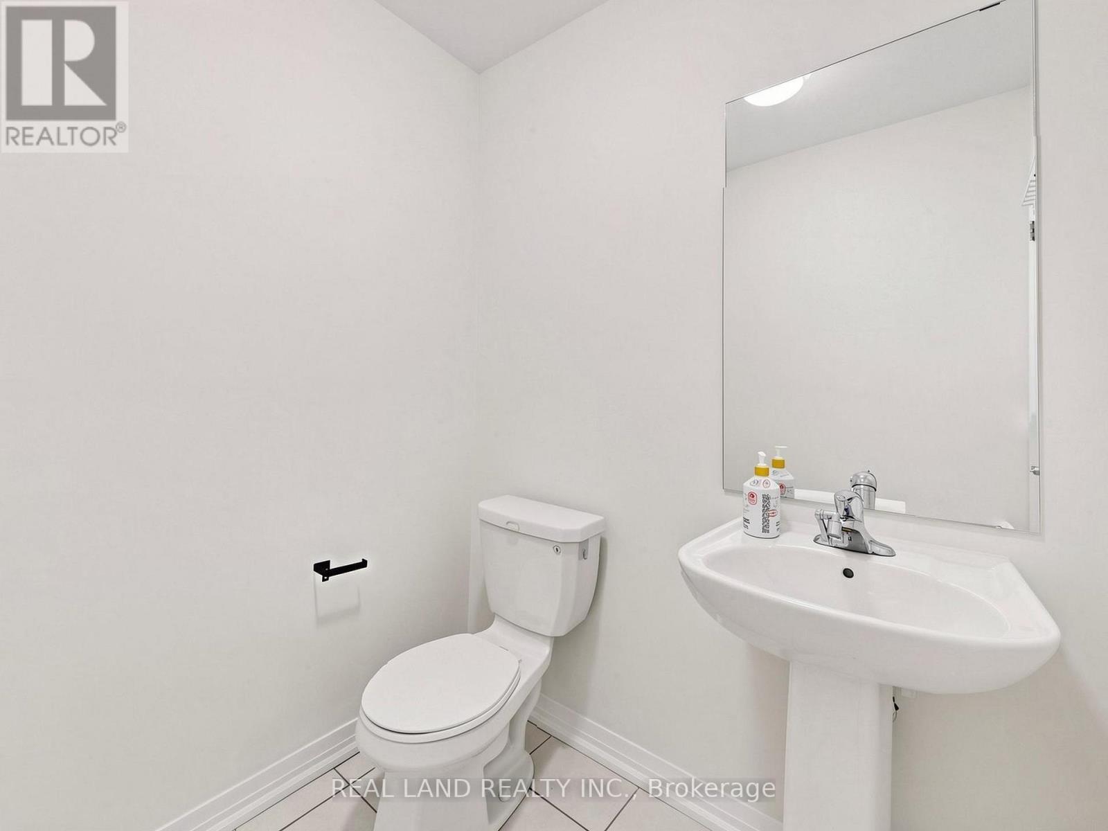 24 Sissons Way, Markham, Ontario  L6B 1R2 - Photo 13 - N13214088