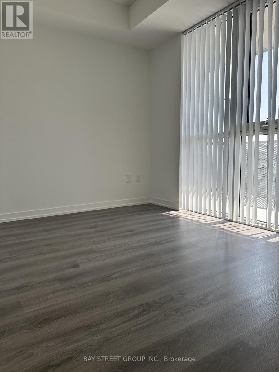303 - 28 Interchange Way, Vaughan, Ontario  L4K 0P8 - Photo 6 - N13214114