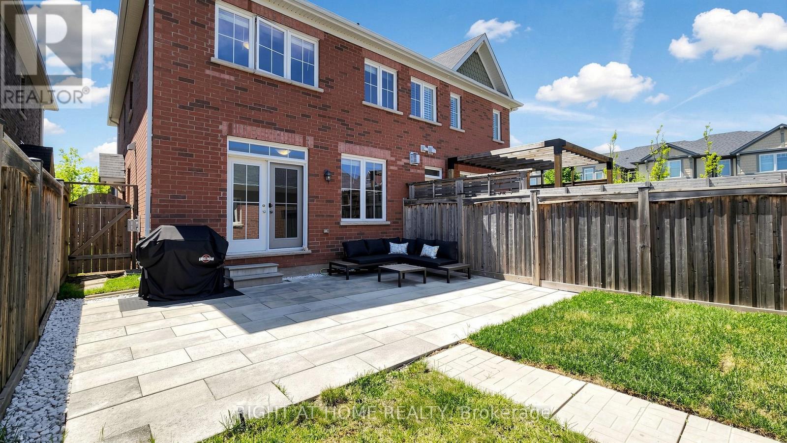 208 Cornell Park Avenue, Markham, Ontario  L6B 0R1 - Photo 2 - N13214134