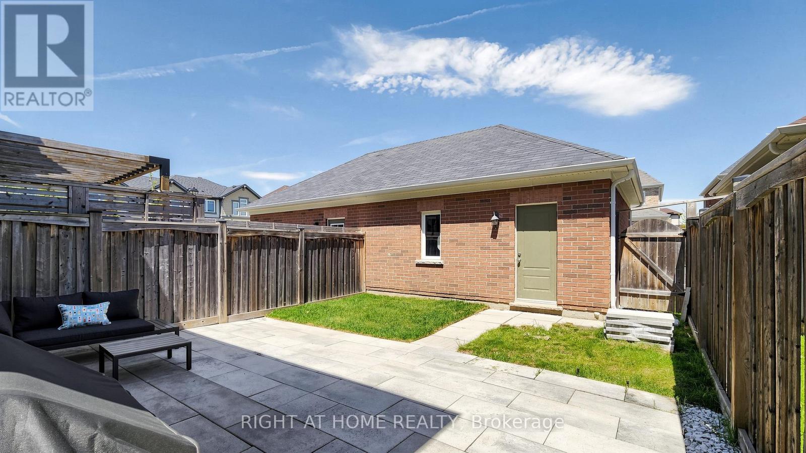 208 Cornell Park Avenue, Markham, Ontario  L6B 0R1 - Photo 24 - N13214134