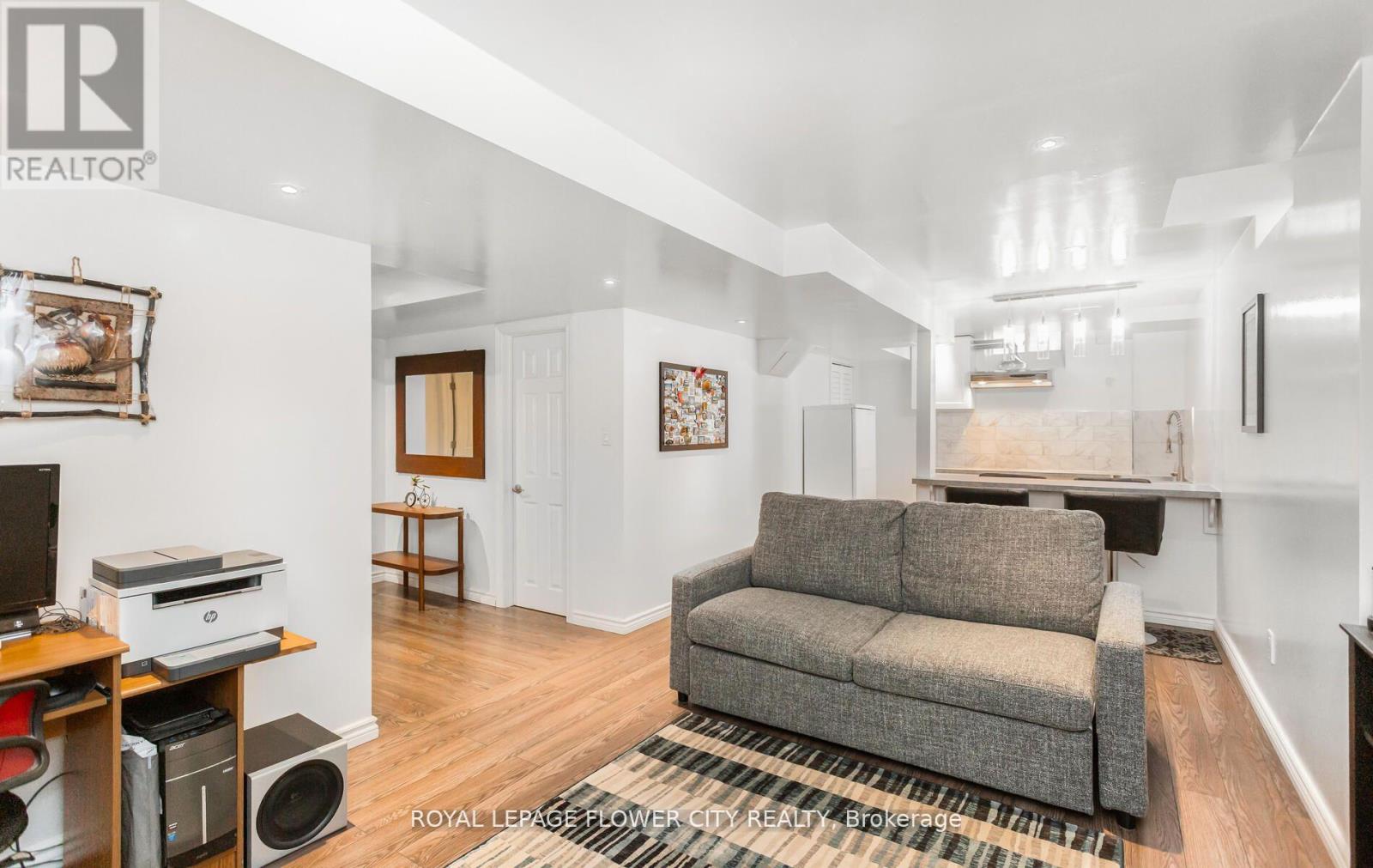 2 Archville Street, Brampton, Ontario  L6Y 5Y5 - Photo 34 - W13208460