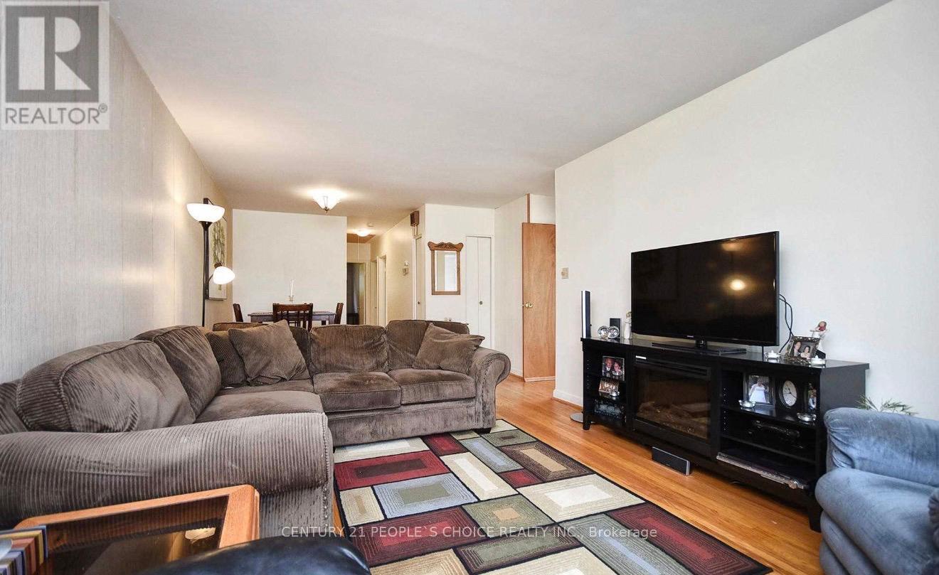Main - 62 Tecumseh Drive, Aurora, Ontario  L4G 2X4 - Photo 8 - N13214152