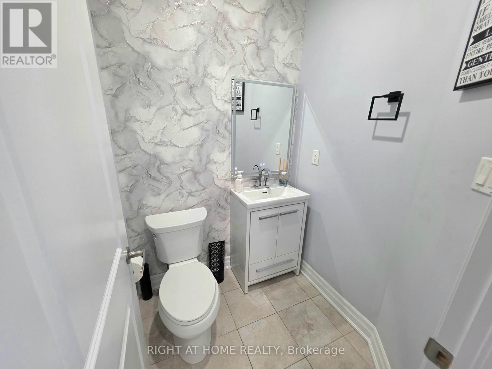 24 Wells Orchard Crescent, King, Ontario  L7B 0C5 - Photo 18 - N13214230