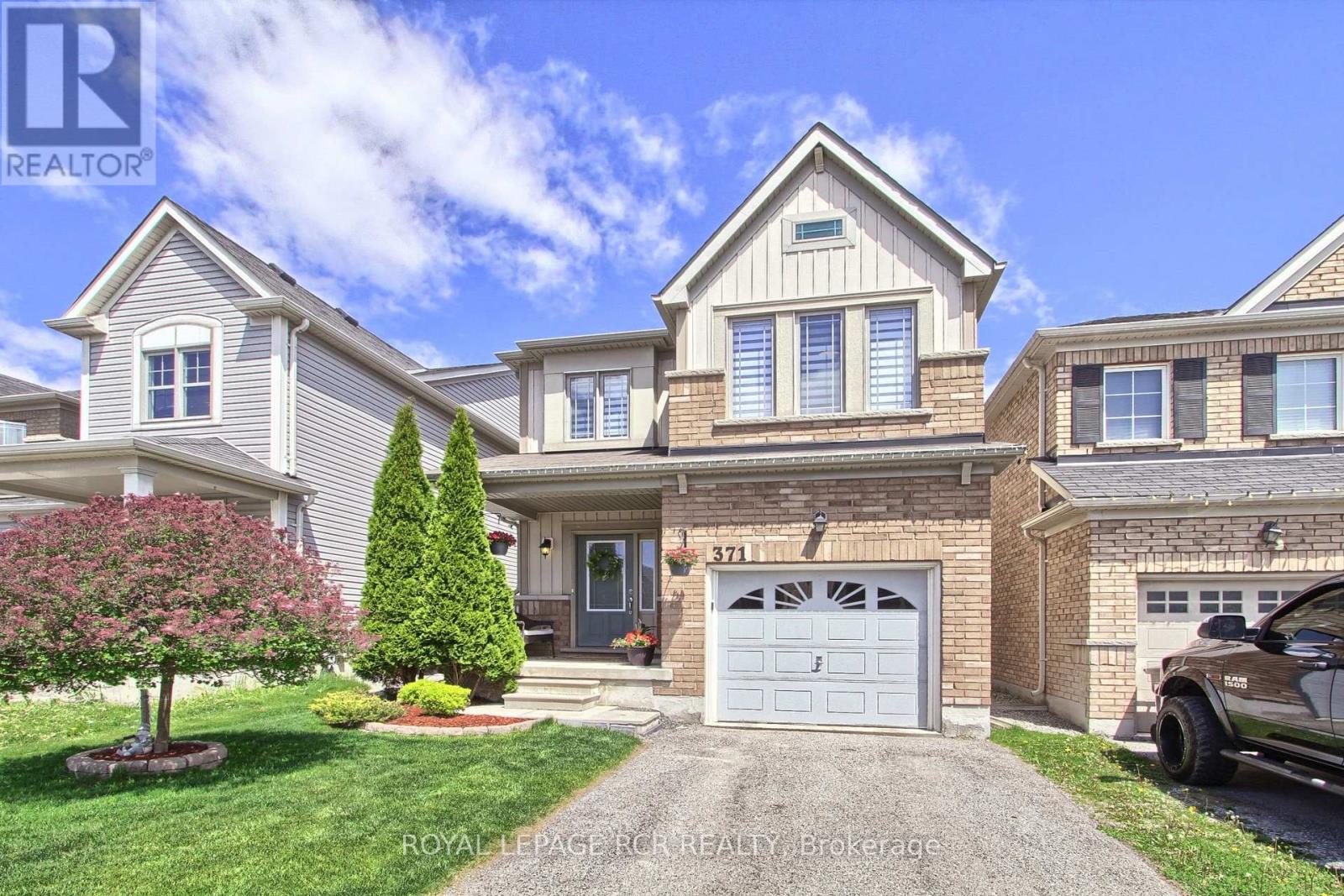 371 Langford Boulevard, Bradford West Gwillimbury (Bradford), Ontario  L3Z 0P7 - Photo 3 - N13214254