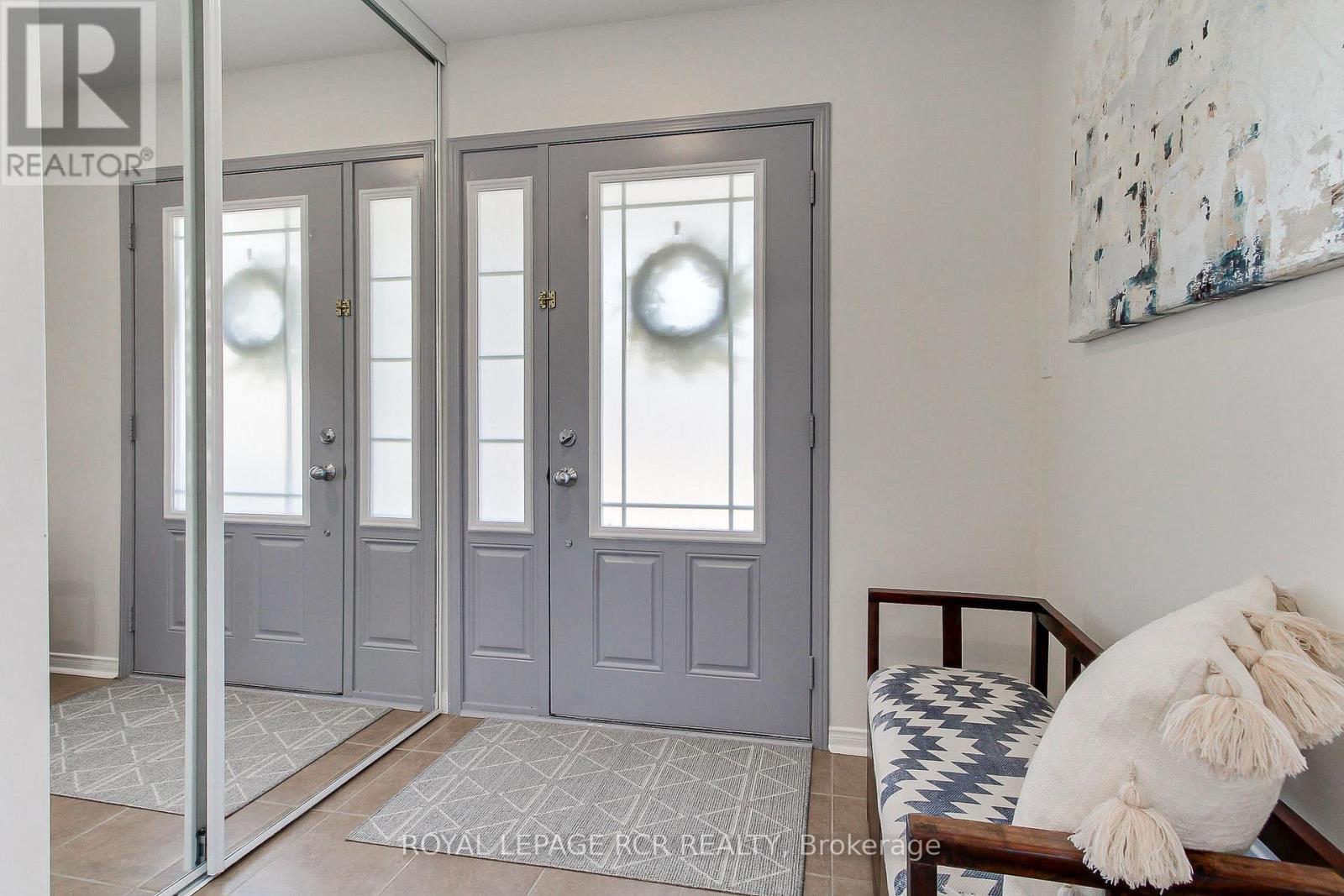 371 Langford Boulevard, Bradford West Gwillimbury (Bradford), Ontario  L3Z 0P7 - Photo 5 - N13214254